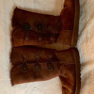 Triple bailey button chocolate ugg boots